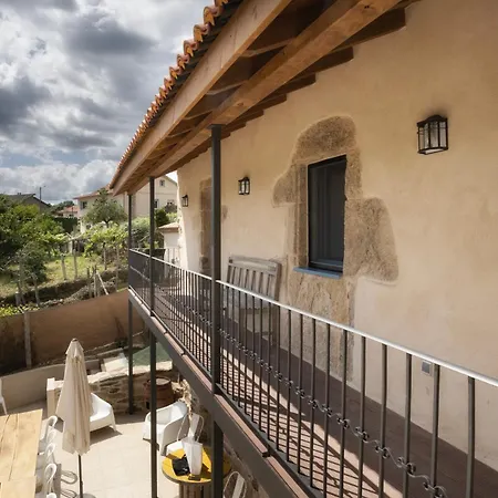 乡村民宿 A Casa Da Fonte Azul 奥伦塞