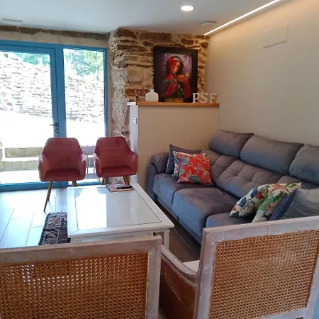 A Casa Da Fonte Azul *