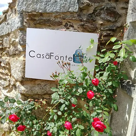 A Casa Da Fonte Azul * 奥伦塞