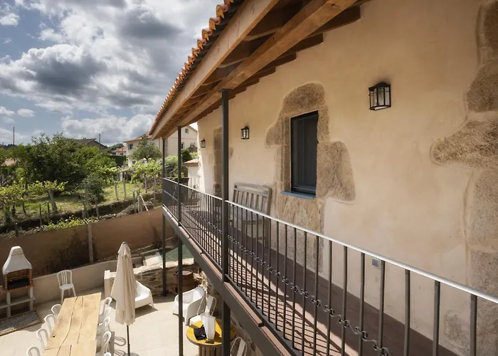 Kır Evi A Casa Da Fonte Azul Ourense