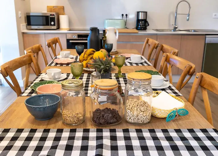 A Casa Da Fonte Azul Kır Evi *