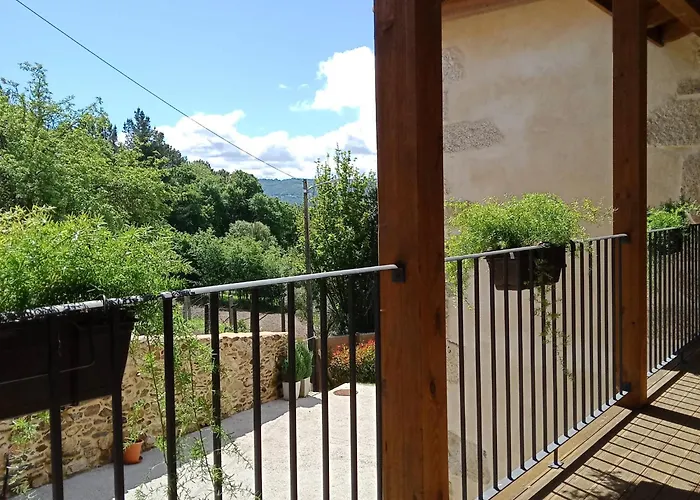 Kır Evi A Casa Da Fonte Azul